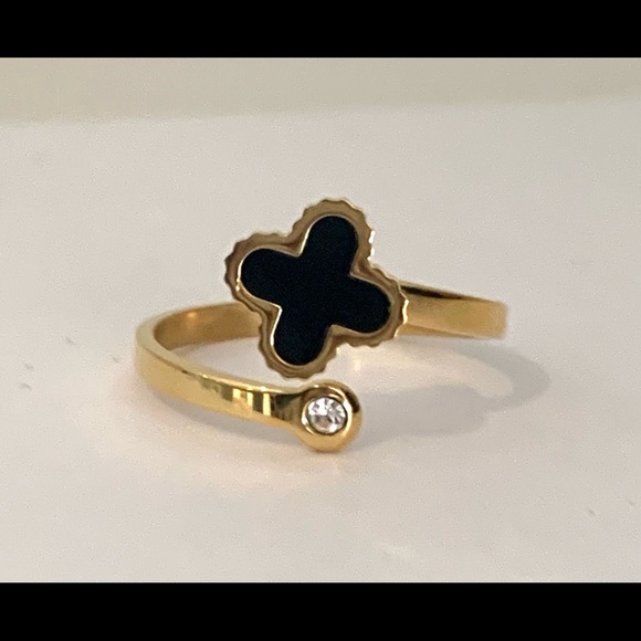 Four leaf clover lucky ring - Picture 2 of 4